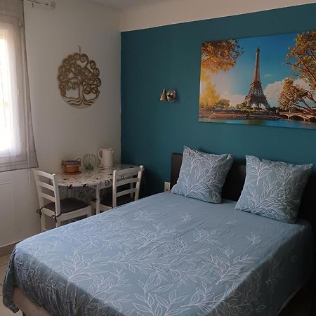 Appartamento Chambre privée climatisée chez particulier, WIFI proche du Grand St Charles Perpignano Esterno foto