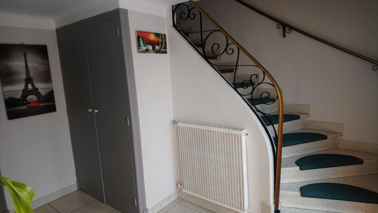 Appartamento Chambre privée climatisée chez particulier, WIFI proche du Grand St Charles Perpignano Esterno foto