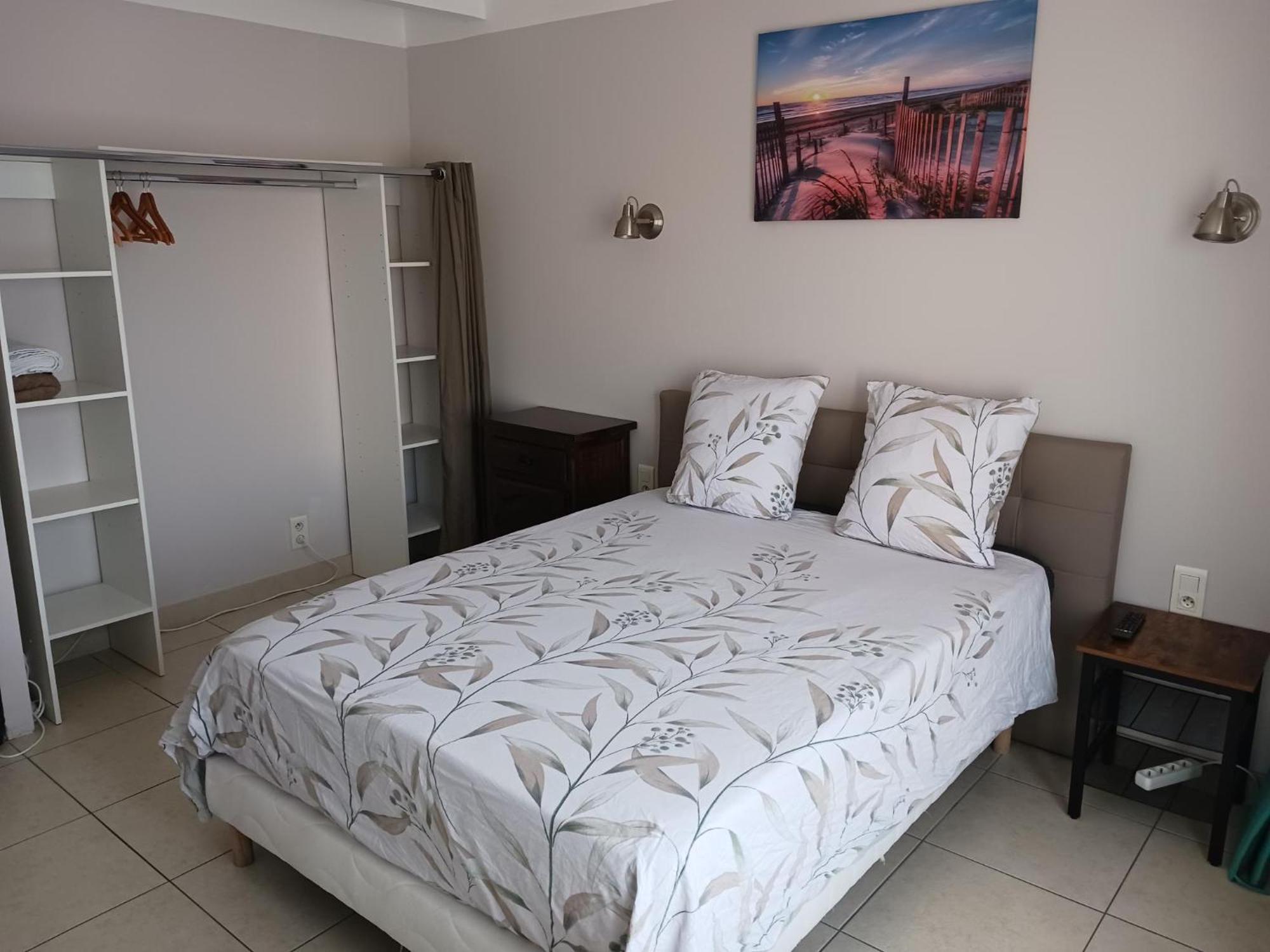 Appartamento Chambre privée climatisée chez particulier, WIFI proche du Grand St Charles Perpignano Esterno foto